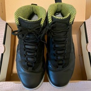 Jordan Retro 10 “Green Venom”